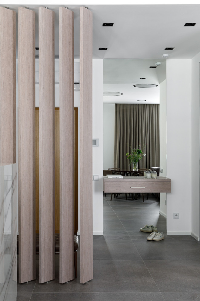 Квартира для студентки, ЖК Смольный