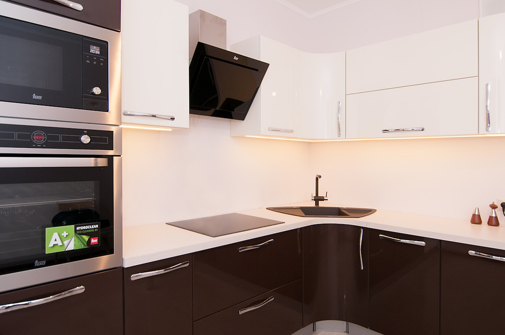 Photo of a contemporary kitchen in Saint Petersburg.