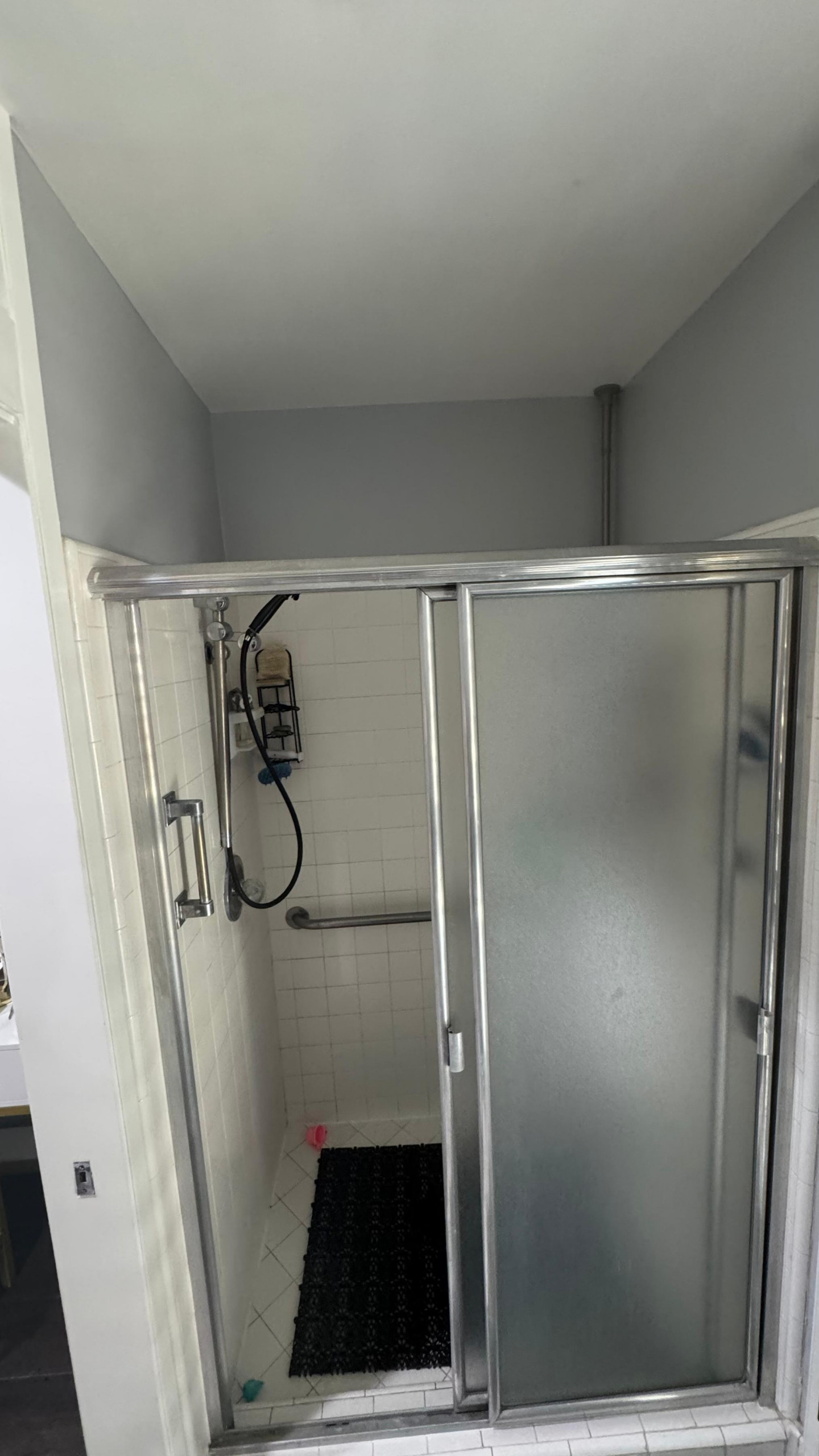 Master Bathroom - Chatsworth