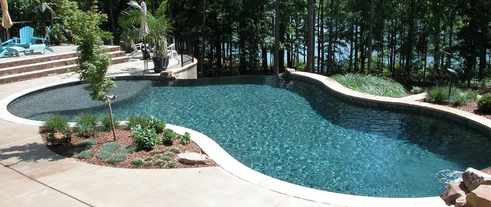 Inspiration for a transitional pool remodel in Atlanta