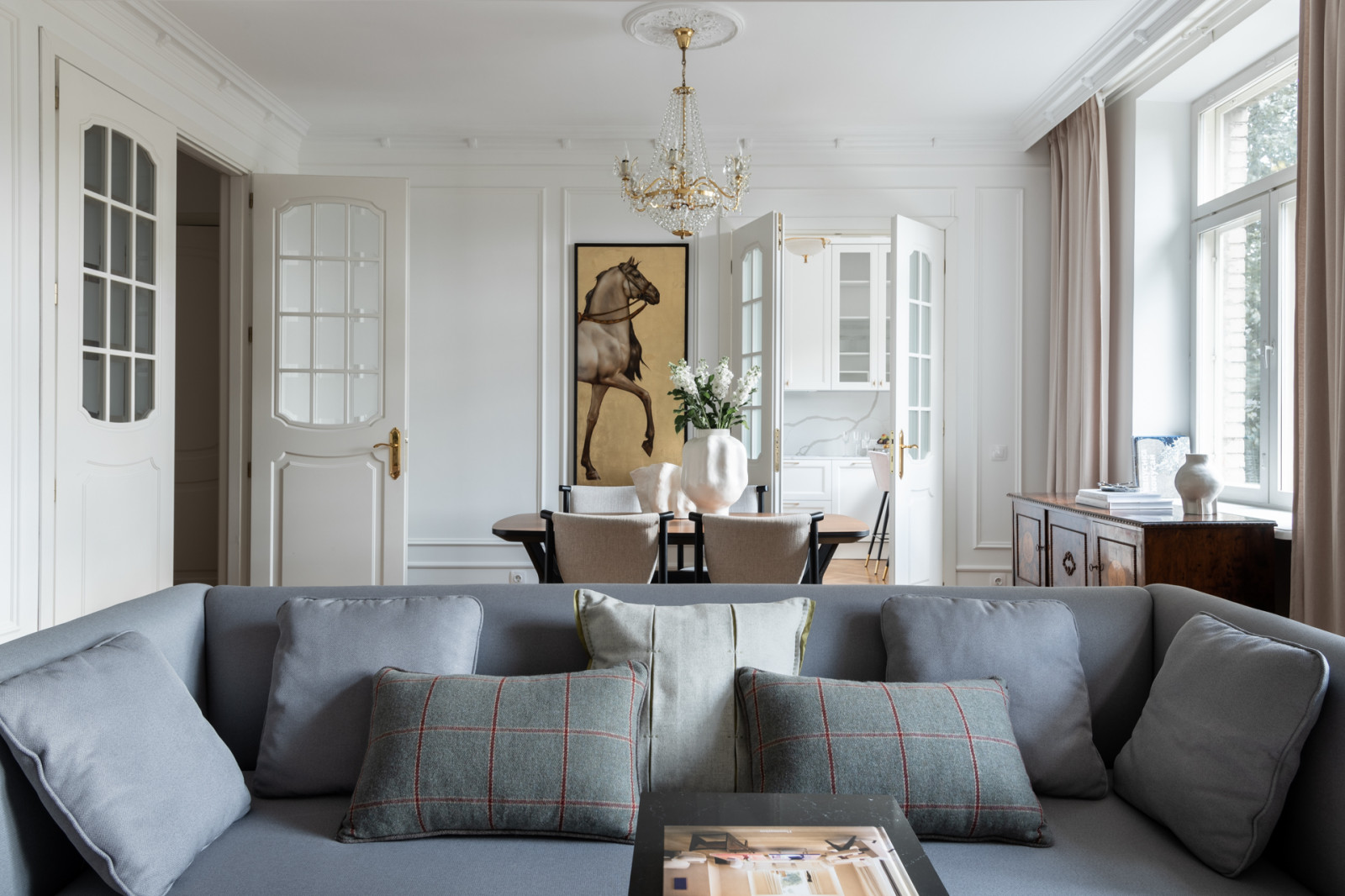 Квартира в сталинке в парижском стиле