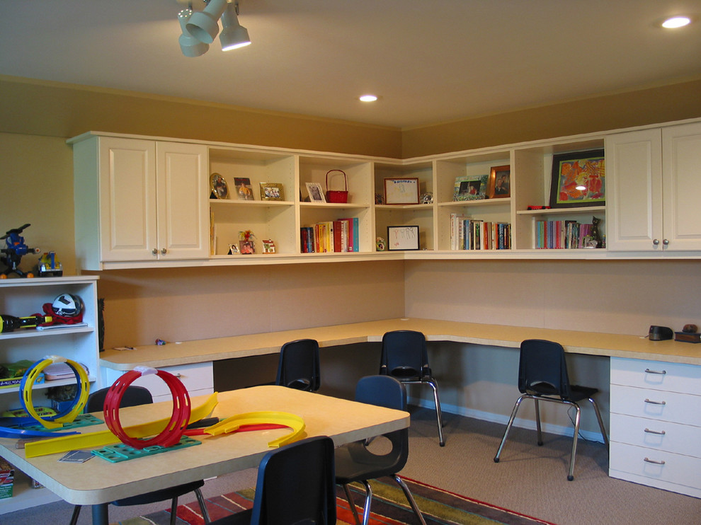 This is an example of a traditional kids' room in St Louis.