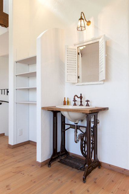 Ｕ様邸 country-stanza-da-bagno
