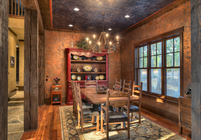 Indian Lakes Mountain Lodge Style Rustic Dining Room