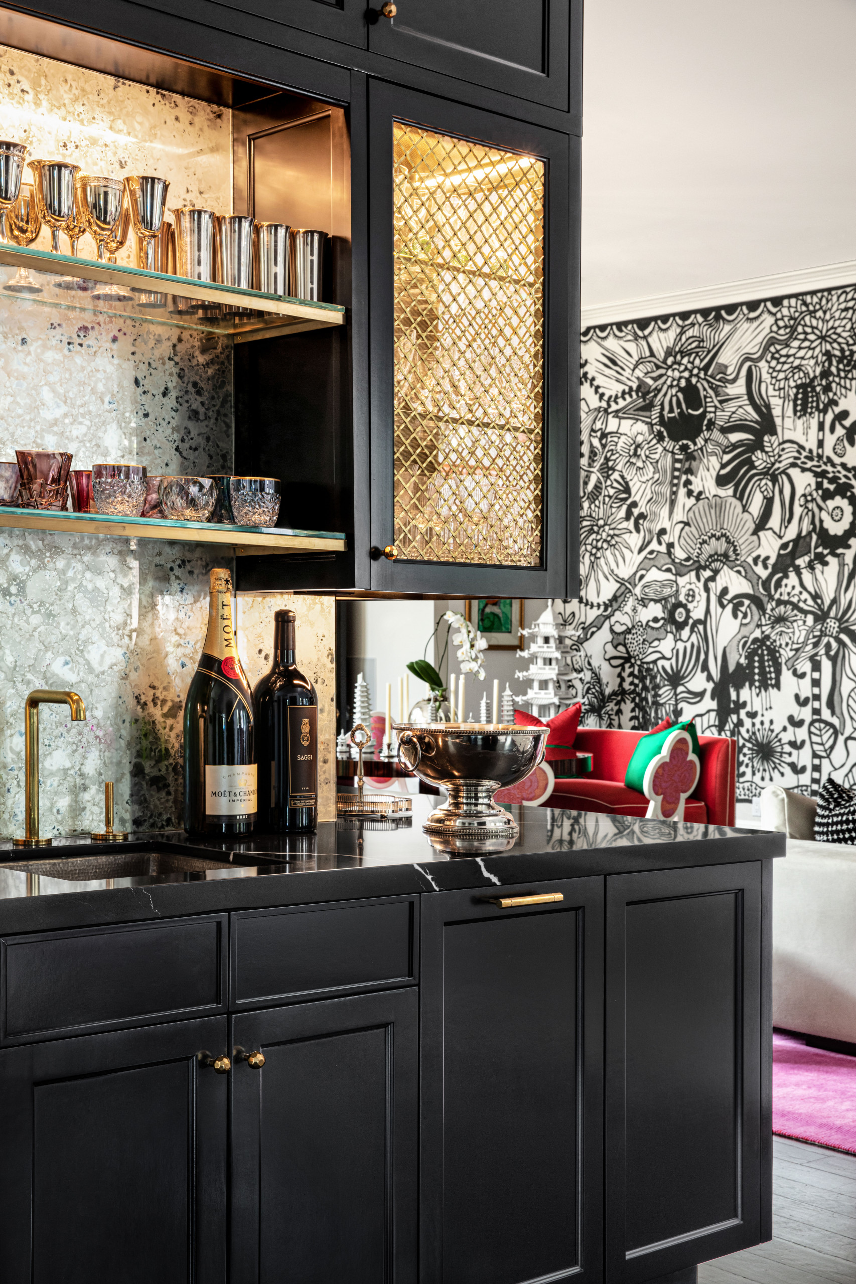 Black home bar cabinet deals