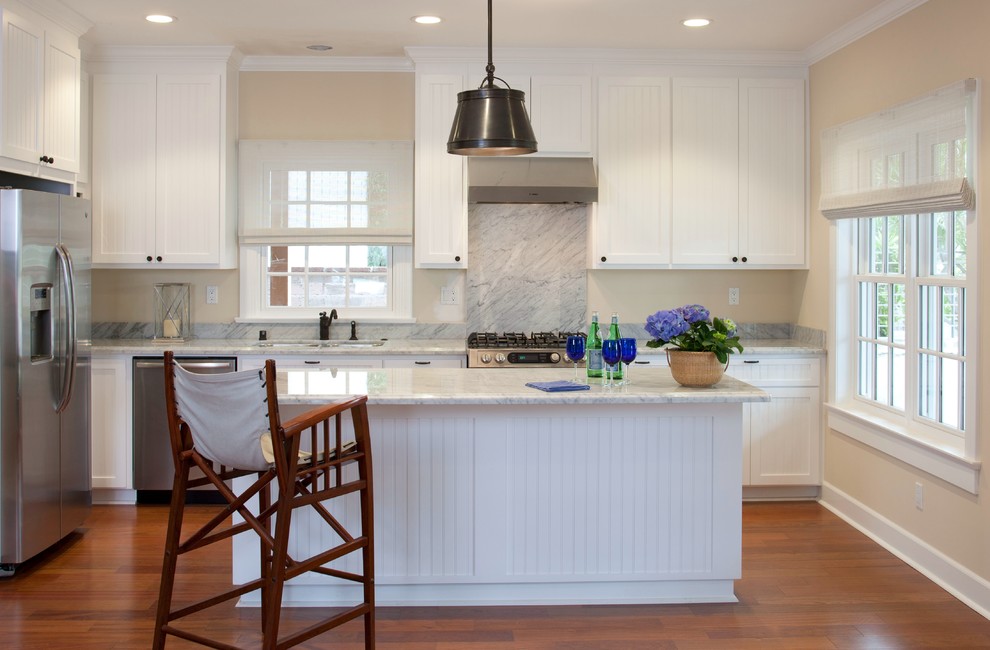 Transitional kitchen photo in DC Metro