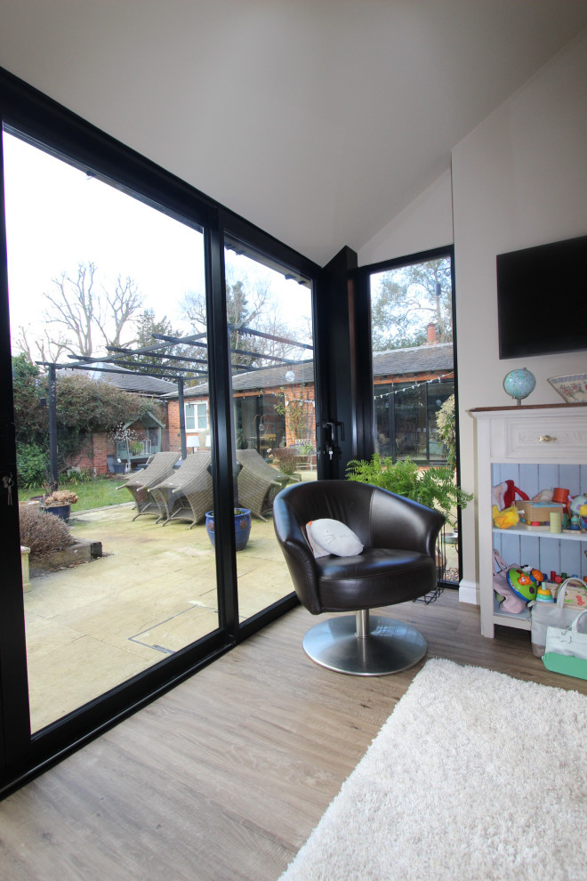 Oxford Contemporary family room