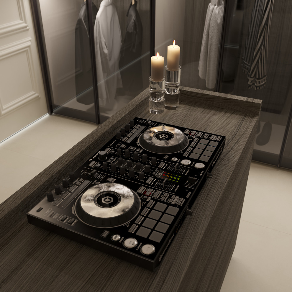 Гардеробная/Домашний кинотеатр