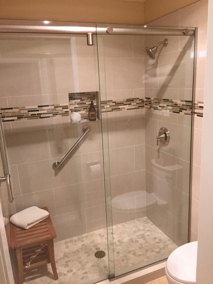 Bathroom - mid-sized transitional bathroom idea in Seattle