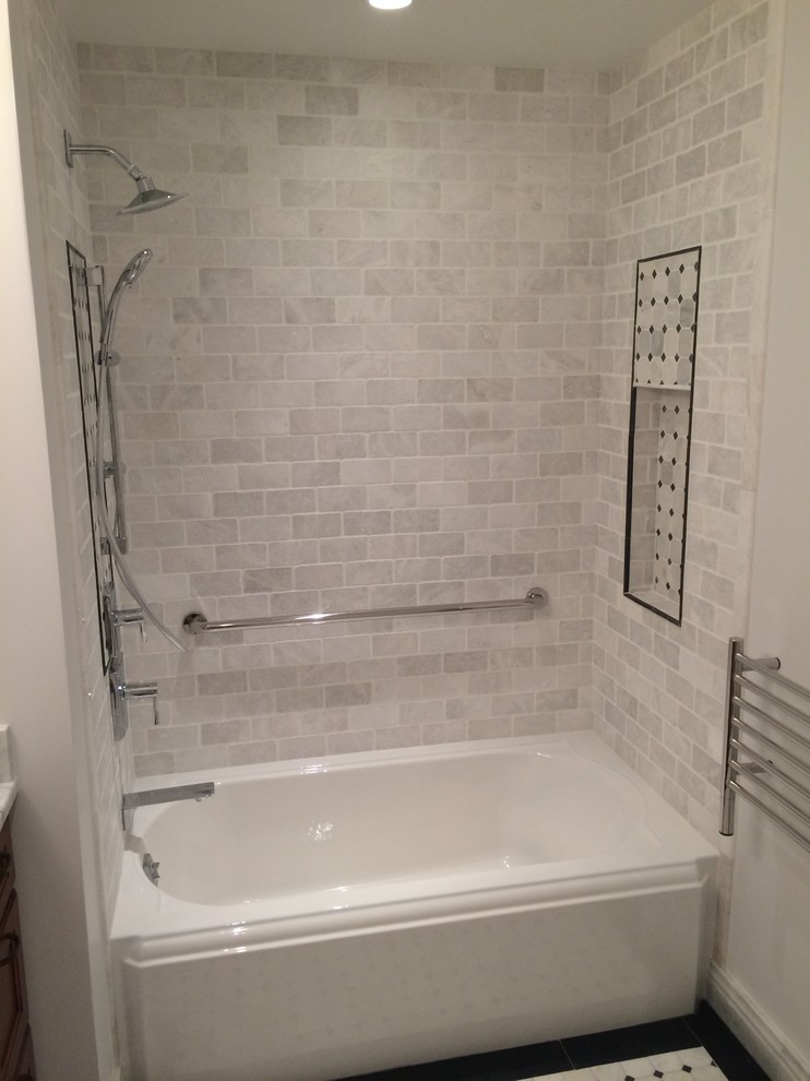 Bathroom - transitional bathroom idea