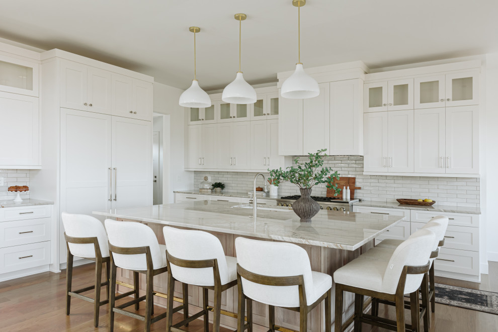 Inspiration for a transitional kitchen remodel in Omaha