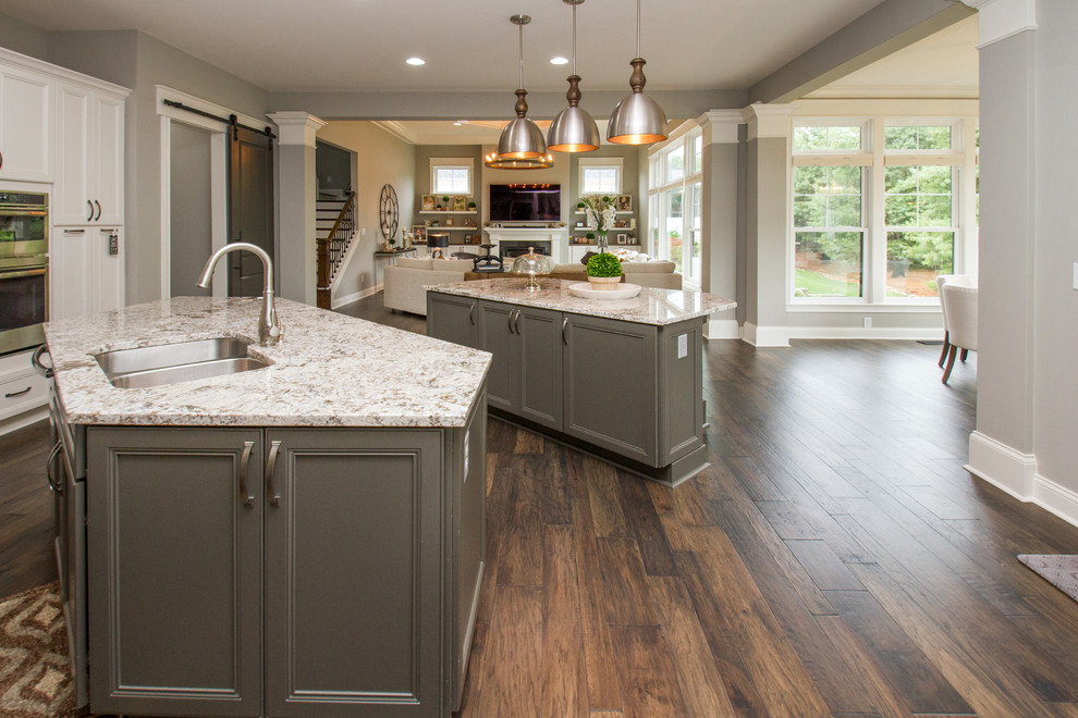 Design ideas for a transitional kitchen in Indianapolis.
