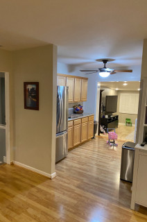 Kitchen of the Week: Breezy Layout in White, Wood and Black (8 photos)