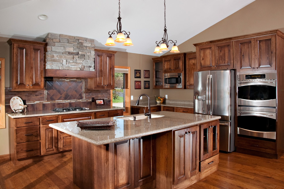 Kitchen - rustic kitchen idea
