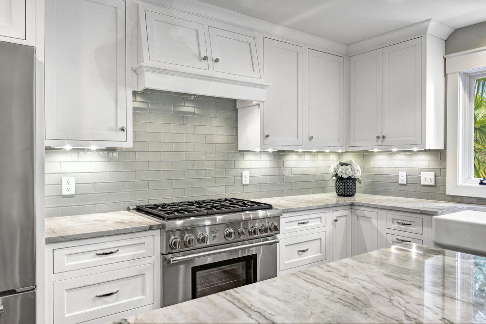 Photo of a transitional kitchen in Charleston.