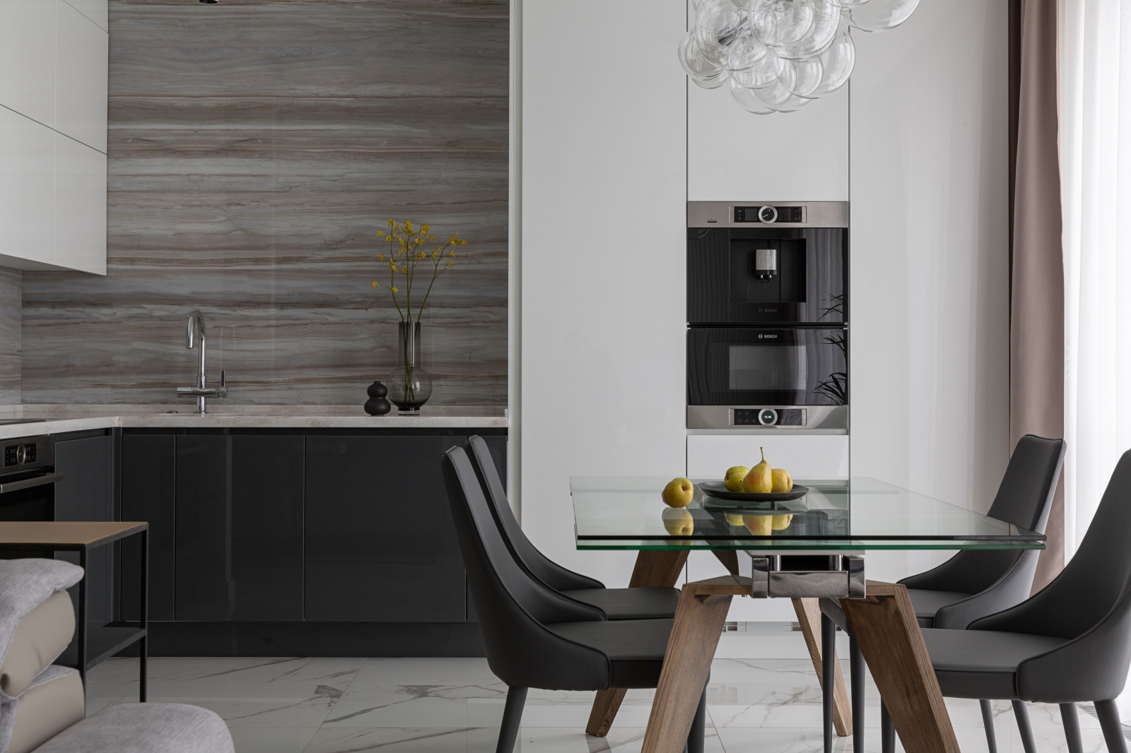 Публикация в "Интерьер+Дизайн". Проект в ЖК Наследие