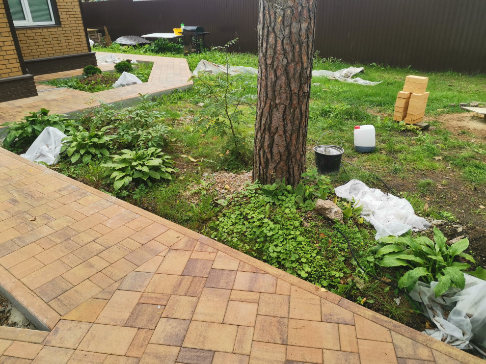 Реализация ландшафтного проекта на площади 300м2.