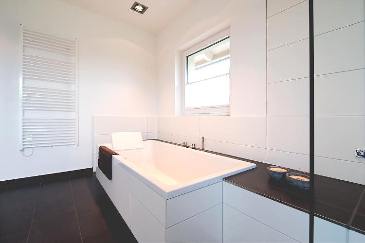 Modernes Badezimmer in Düsseldorf