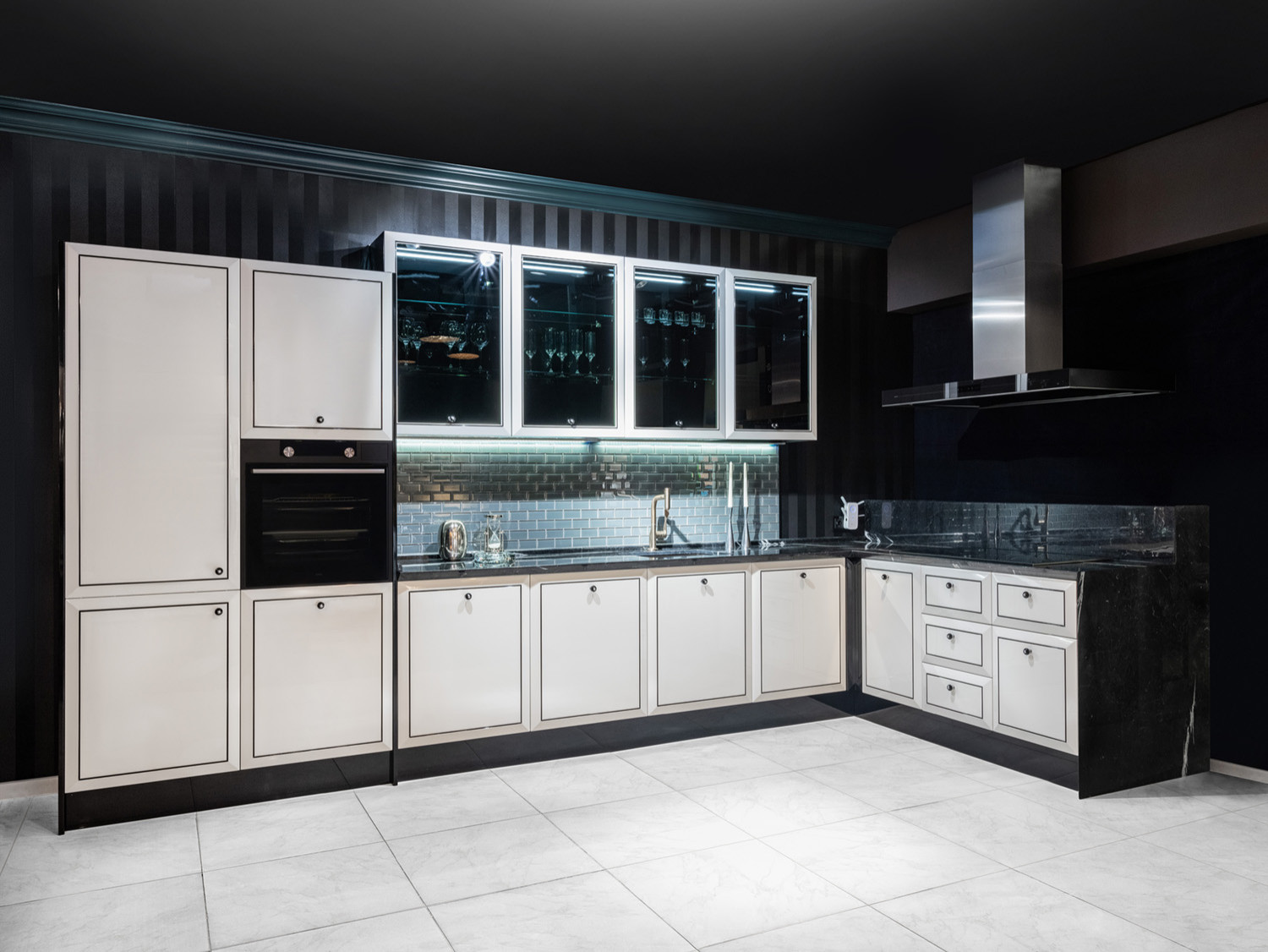 кухня ультраглянец / lady