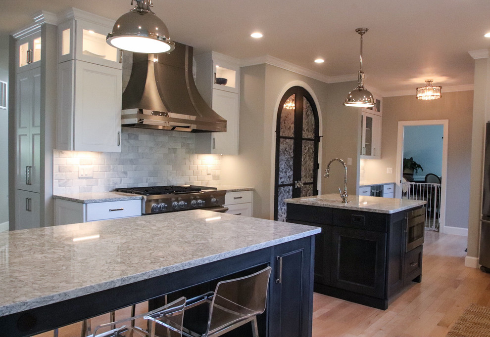 Transitional kitchen photo in DC Metro