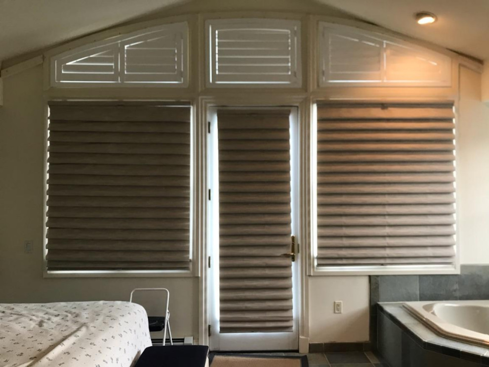 Alustra Vignette Modern Roman Shade