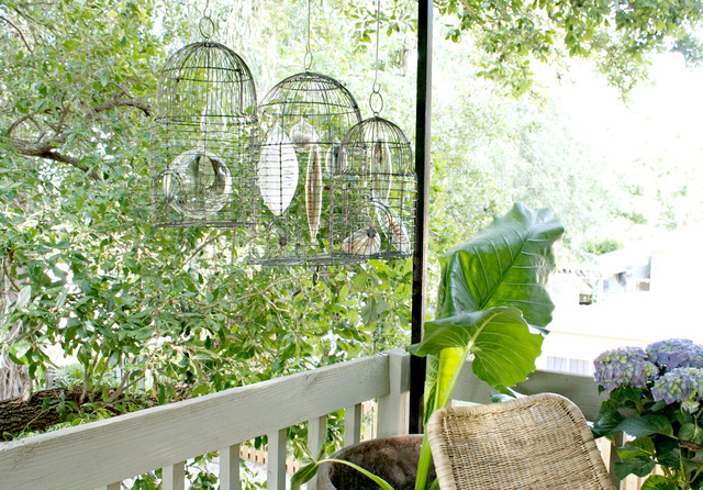 Créez une ambiance romantique grâce aux cages à oiseaux