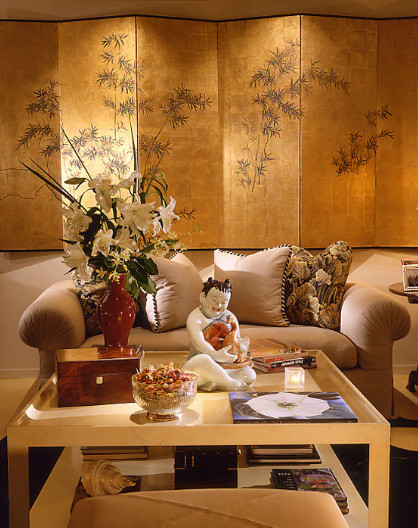 Inspiration for an asian living room in Los Angeles.