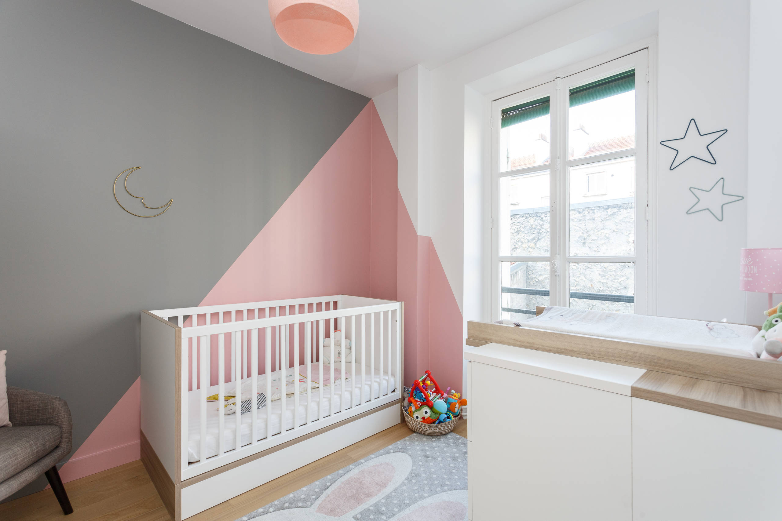 Avant/ après transformation d’un appartement pour la venu du bébé