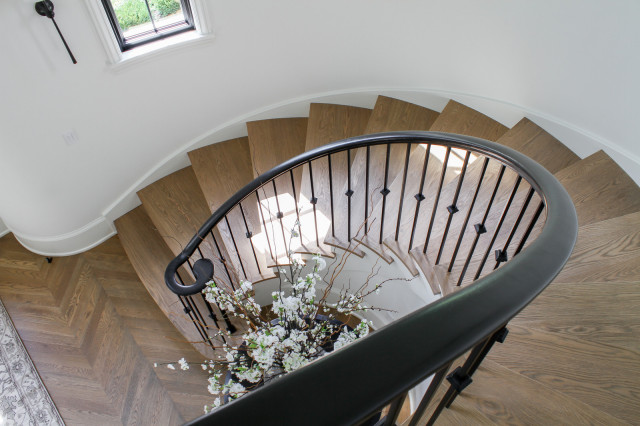 Spring Creek transitional-staircase