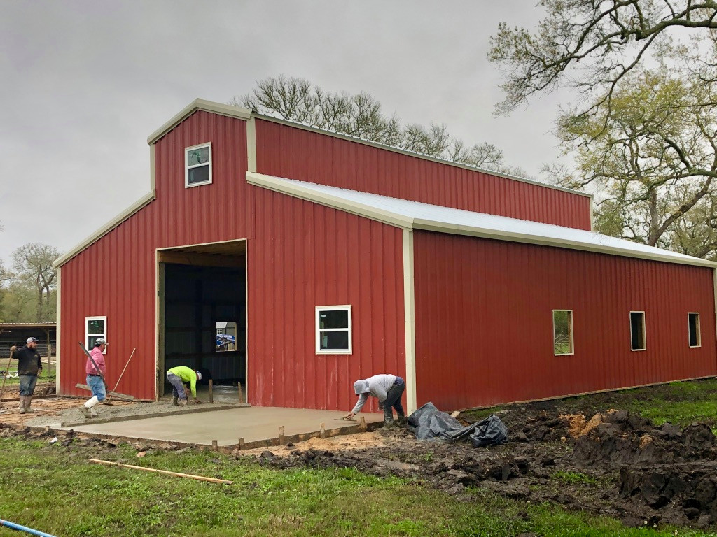 Big Red Barn - West Columbia - 2019