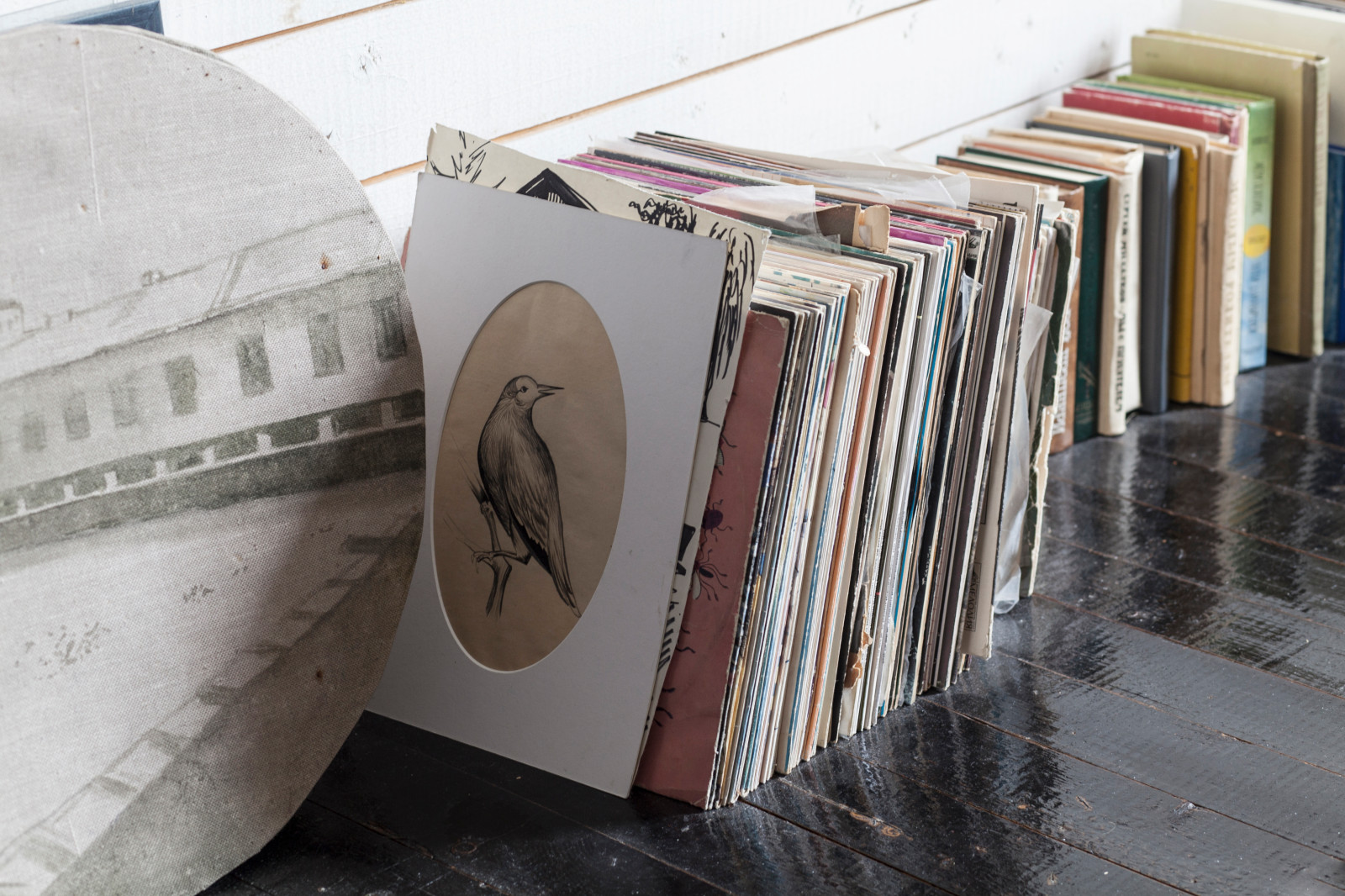 Летний домик в деревне с семейной историей.