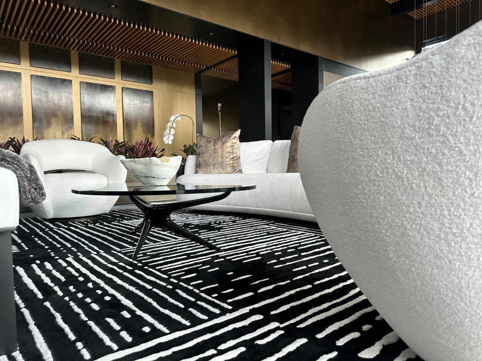 Quiet Luxury, Living Area