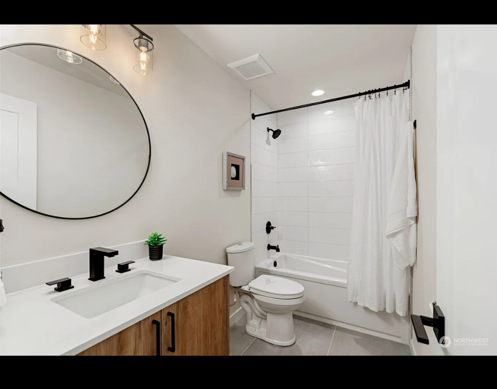 Capitol Hill Multifamily Townhomes