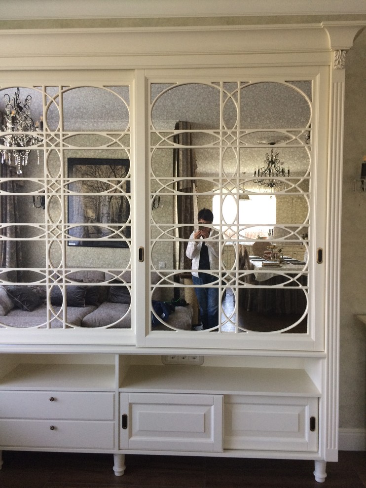 Шкаф для телевизора