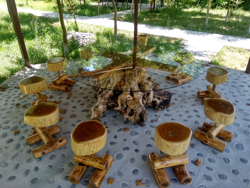 стол из дерева моя работа