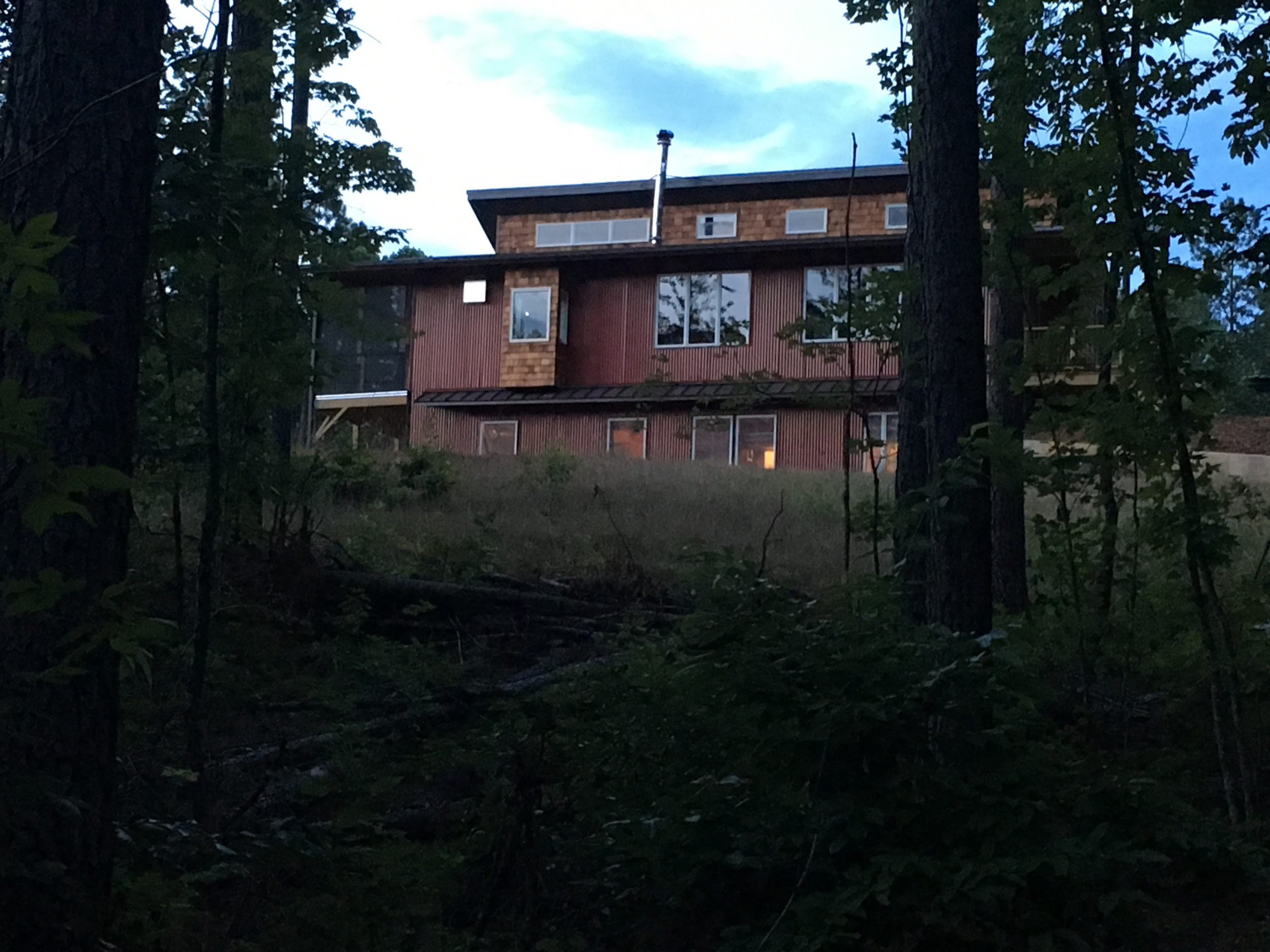 "Passive Solar Design: How to Build a Sustainable, Energy-Efficient Home"