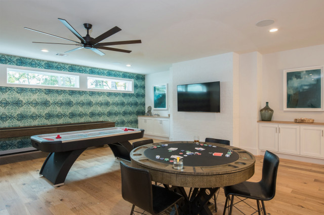 Conroe Lake House Game Room - Coastal - Games Room - Houston - by Duckworth Interiors | Houzz UK