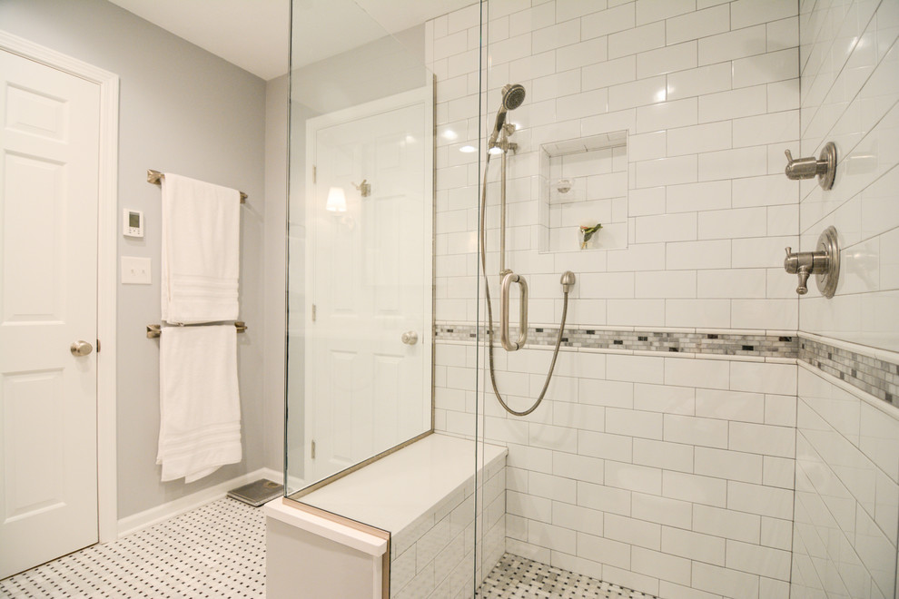 Bathroom - transitional bathroom idea