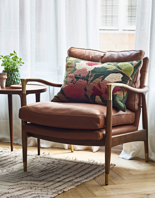 COVENT GARDEN APARTMENT contemporary-living-room