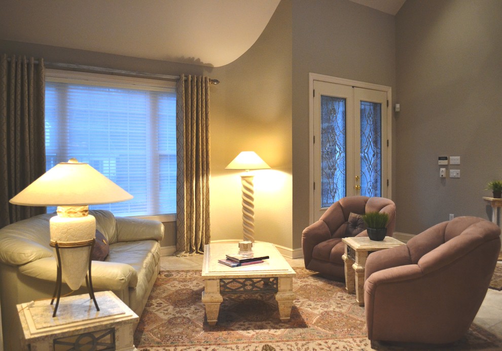 Home design - mid-sized transitional open concept porcelain tile home design idea
