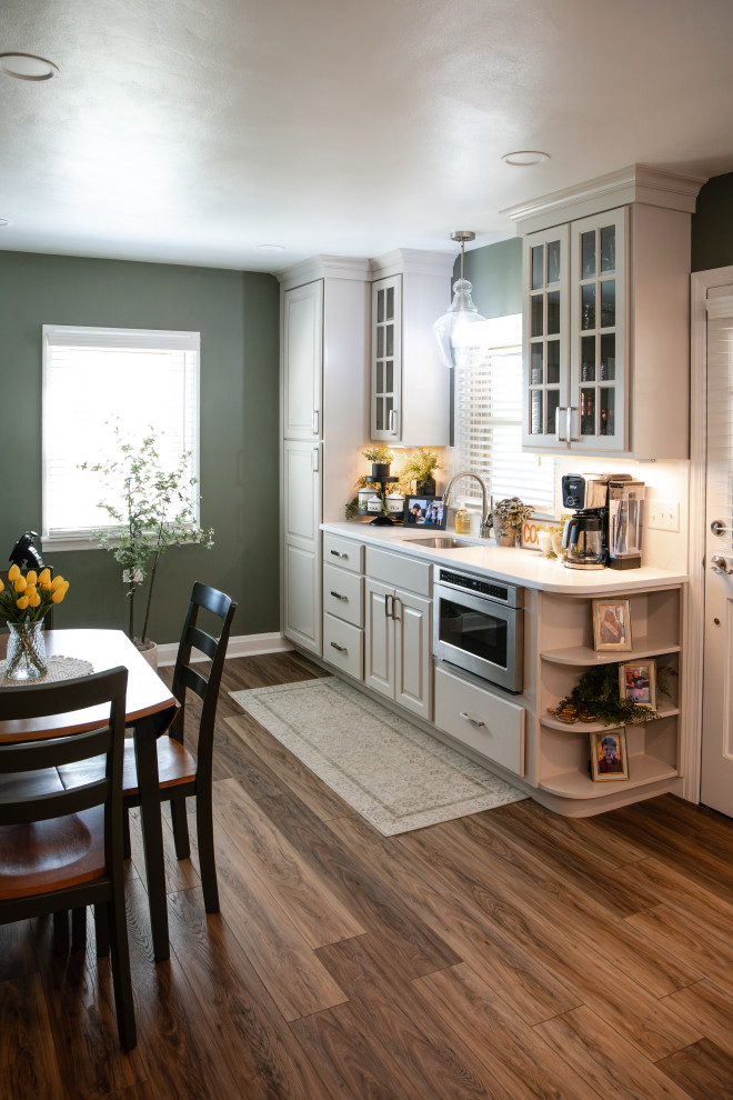 Farmhouse Style Kitchen