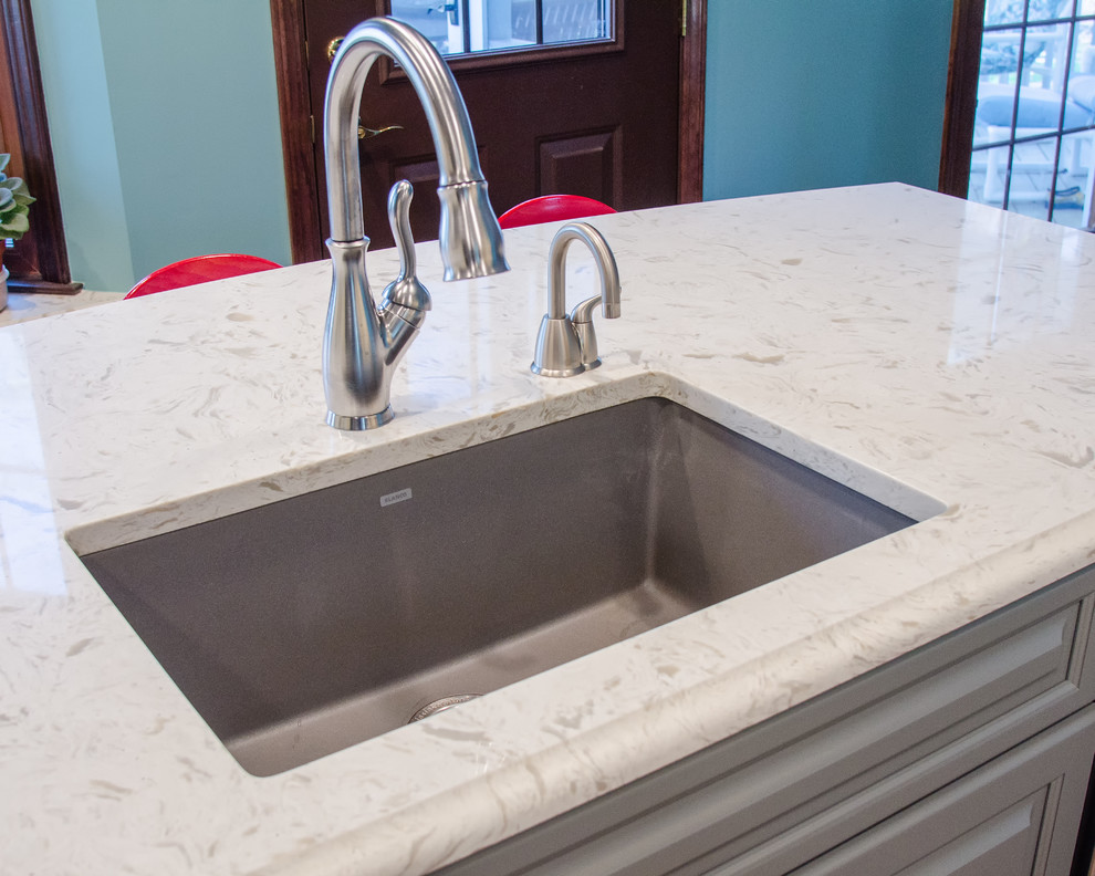 Example of a large transitional kitchen design in Raleigh