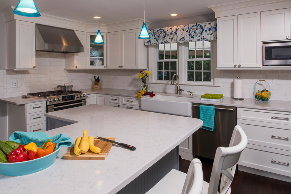 Example of a transitional kitchen design in Boston