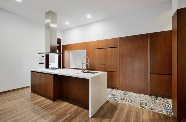 Rehabilitaci&oacute;n de casa en la huerta contemporary-kitchen