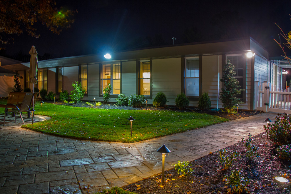 Building a Comfortable Community
