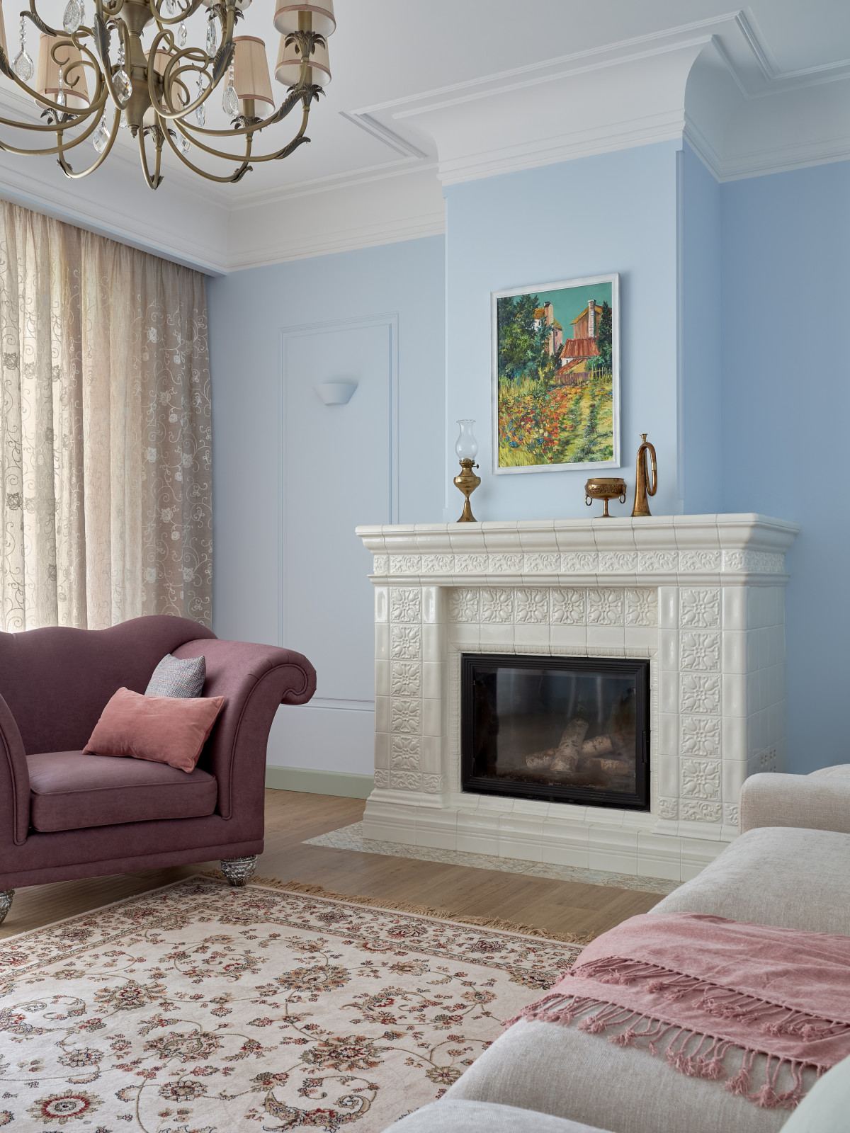 Гостиная с камином