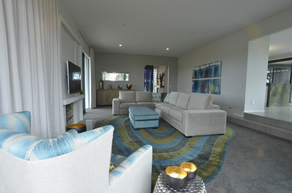 TV Renovation contemporary-vardagsrum