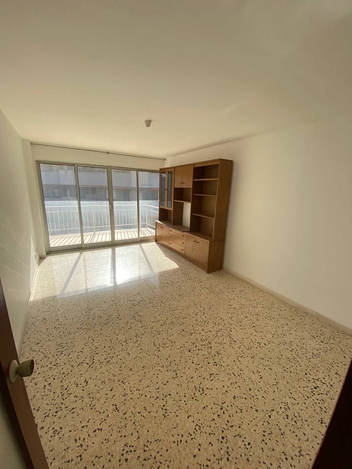 Reforma integral de apartamento en La Pineda