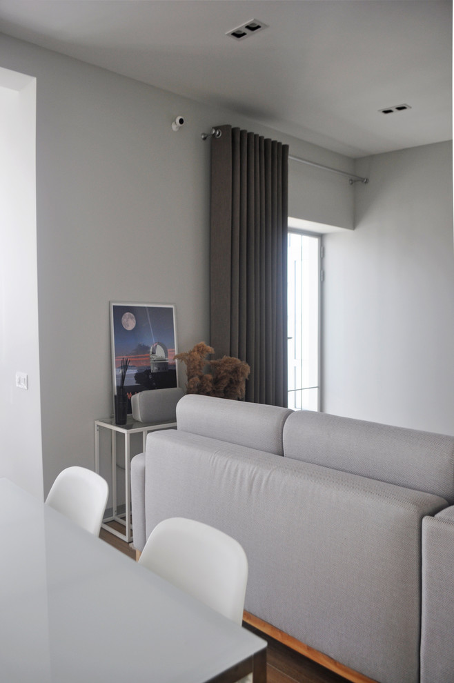 Стильная квартира для молодой семьи с чудесным песиком!