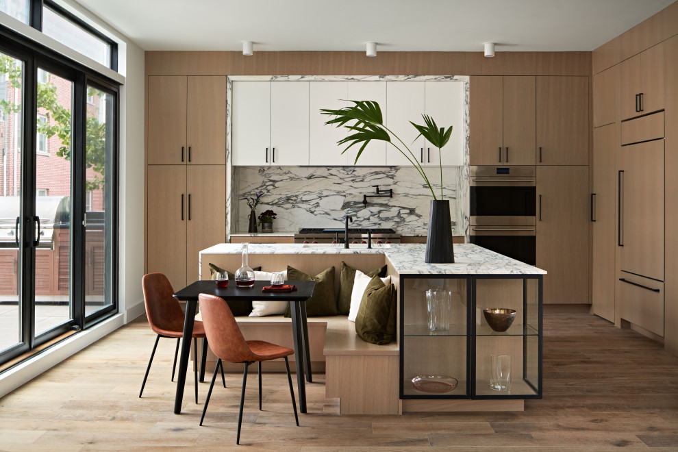Kitchen - contemporary kitchen idea in Philadelphia